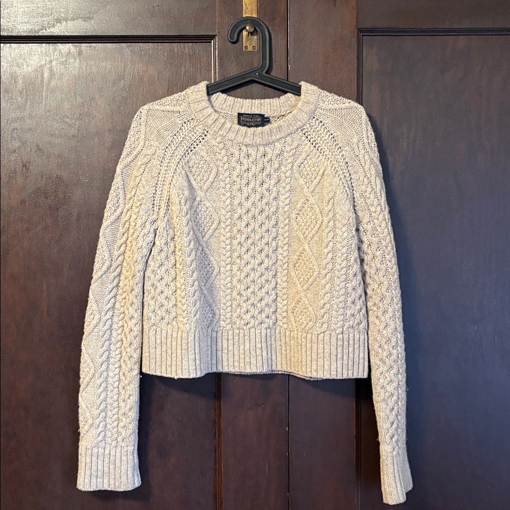 Pendleton Beige Cropped Cable Knit Sweater